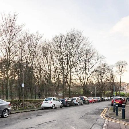 Holyrood Park: Lush & Arty 2 Double Bed Flat Apartment Edinburgh Bagian luar foto
