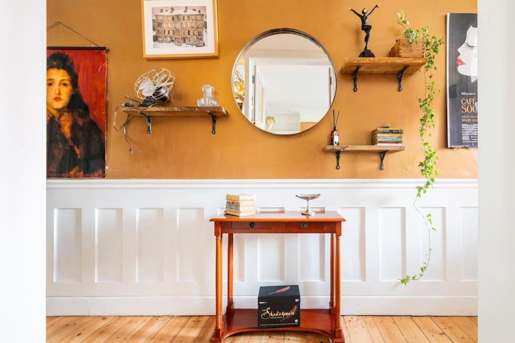 Holyrood Park: Lush & Arty 2 Double Bed Flat Apartment Edinburgh Bagian luar foto