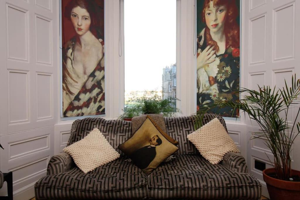 Holyrood Park: Lush & Arty 2 Double Bed Flat Apartment Edinburgh Bagian luar foto
